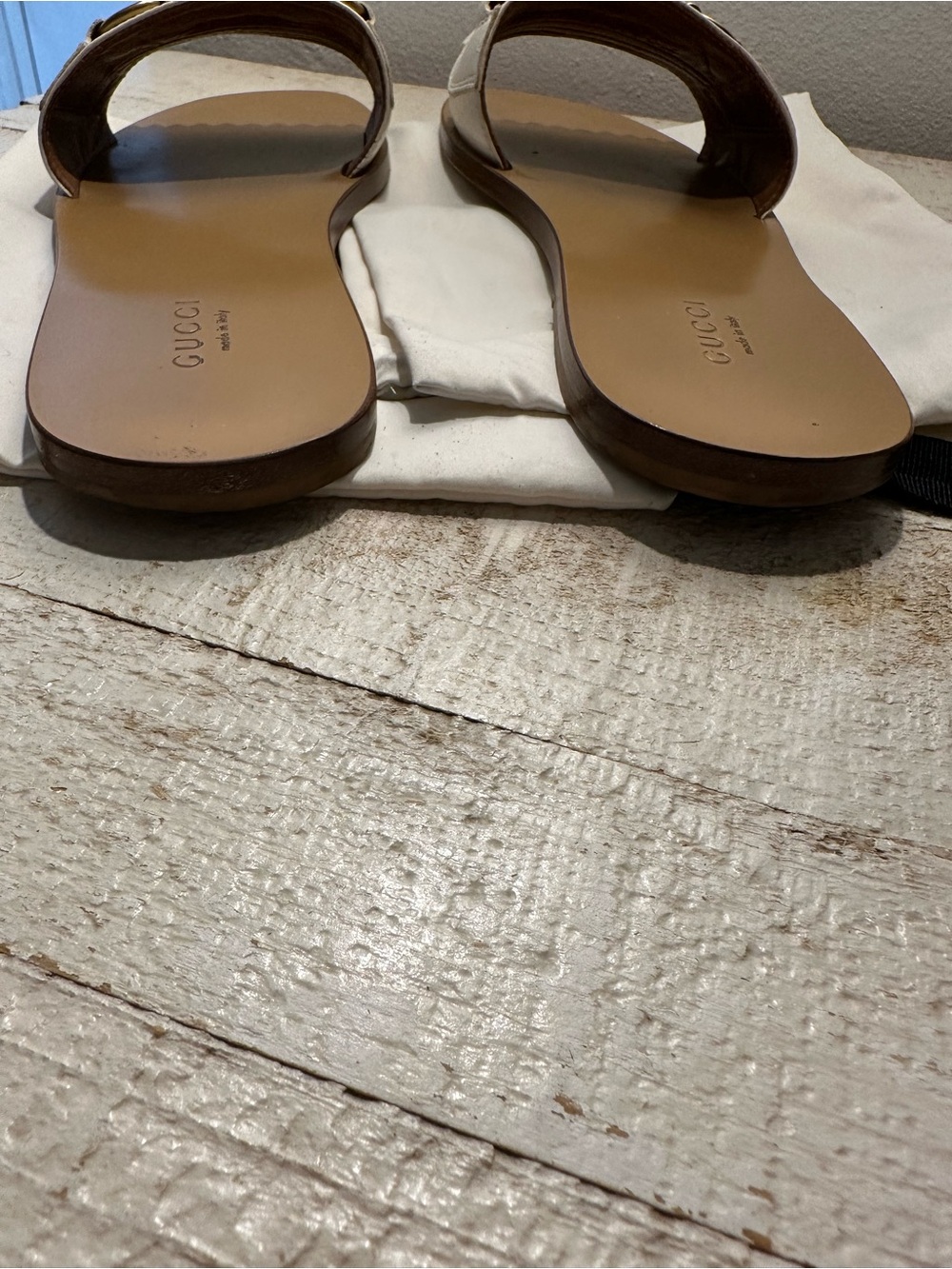Gucci Cream Leather Horsebit Fringe flat sandals size 7.5 - Picture 9 of 11